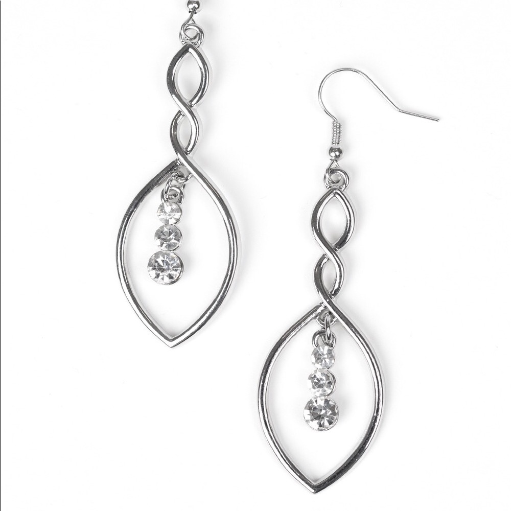 Paparazzi Timeless Twist Silver (White) Earrings